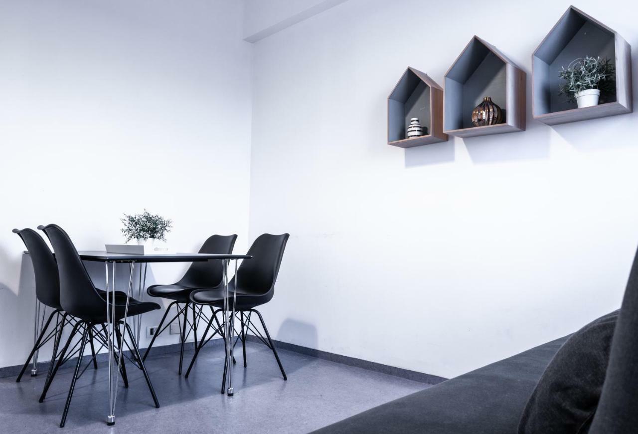 סלפוס Au44 Hostel מראה חיצוני תמונה